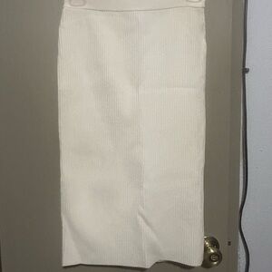 Forever 21 Elegant White Pencil Skirt